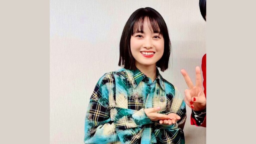 にっこり笑うtomoo