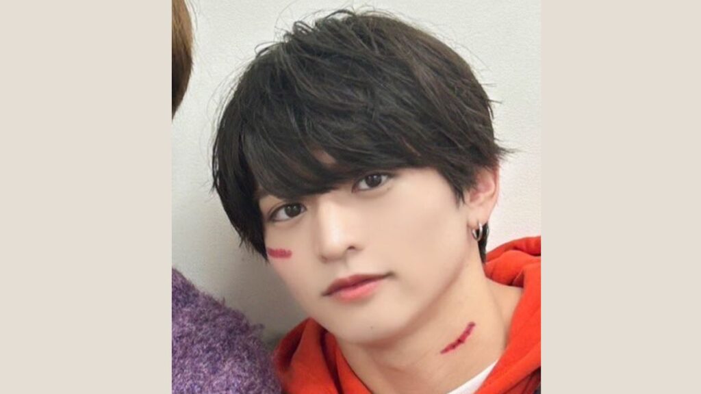 傷メイクの猪俣周杜